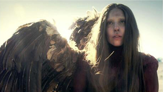 Gaga video lead