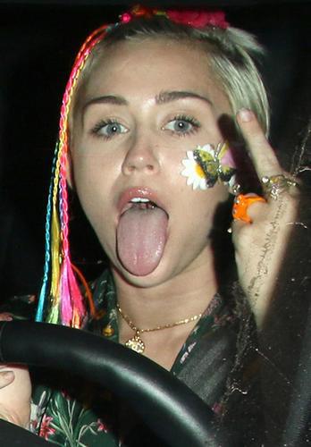 Pics of her driving in LA, still looking out of it, with a butterfly on her cheek. Some media sources asked if she was in a “downward spiral”. As I stated in an article last year, she is unfortunately headed for a MK meltdown and those in power want us all to witness this.