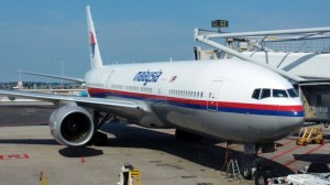 Yaron Mofaz, an relative of the former Chief-of-Staff of the Israeli military, took this photo of MH17 before it left Amsterdam on its ill-fated flight over Ukraine. Mofaz works with a company that owns a similar Malaysia Airlines plane that has been kept in a hanger in Tel Aviv since November 2013. So, why did he take this photo? Click to enlarge