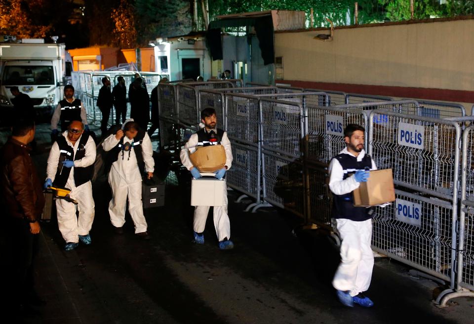 Turkish police leave the Saudi consulate cap: Turkish forensic officers leave the Saudi consulate after they conducted a thorough search. Click to enlarge