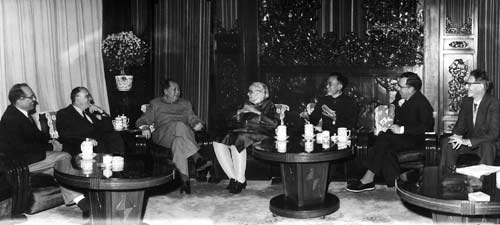 Mao in meeting with Communist Jewish advisors