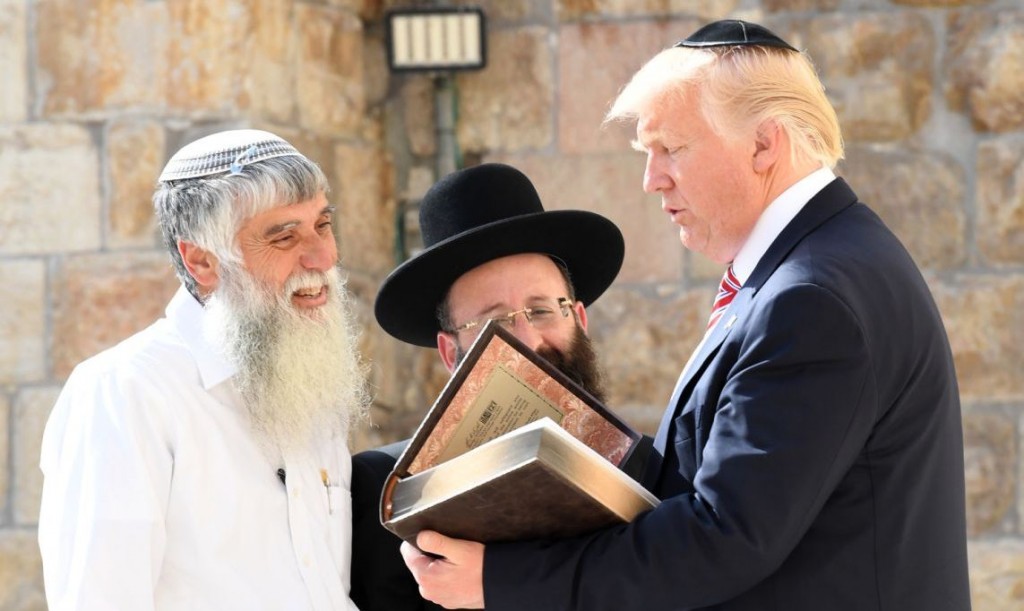 POTUS visit the Western Wall, accompanied by the Western Wall's rabbi, Shmuel Rabinovitz and Mordechai "Solly" Eliav, Director General of the Western Wall Heritage Foundation. Jerusalem, May 22, 2017 Photo credit: Matty Stern/U.S. Embassy Tel Aviv