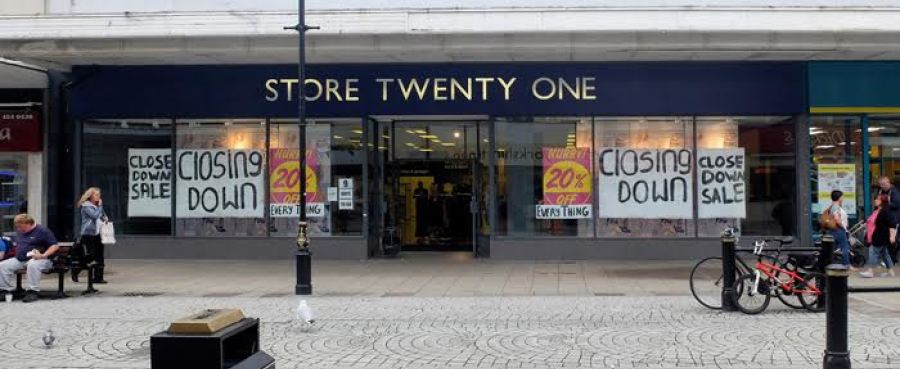 Closing down: King Street, the main shopping thoroughfare of South Shields is broad and car-free – and almost devoid of shops. Click to enlarge